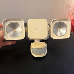 Ring Dual Light Cream Security Fixture